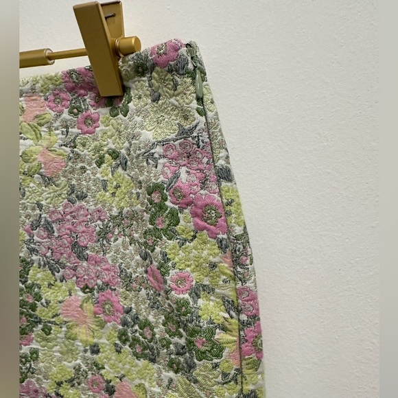 Love & other stories Floral Embroidered Skirt size 4 new - Picture 8 of 15